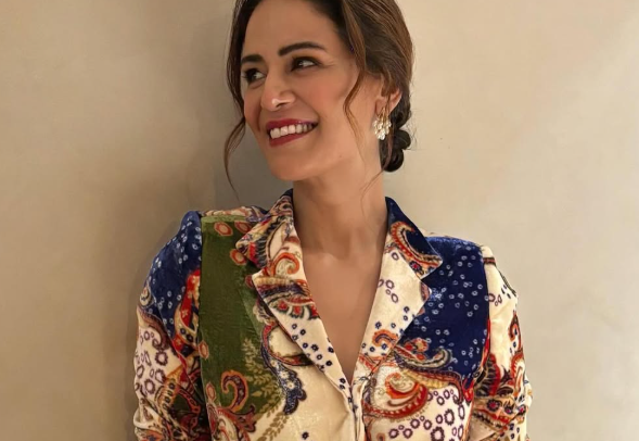 मोनिका सिंह टीवी शो ‘जस्सी जैसी कोई नहीं’ और वेब सीरीज ‘The Ba***ds of Bollywood’ में अभिनय करती हुई