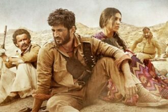 ‘सोंचिरिया’ फिल्म के निर्देशक अभिषेक चौबे और सुशांत सिंह राजपूत का फोटो