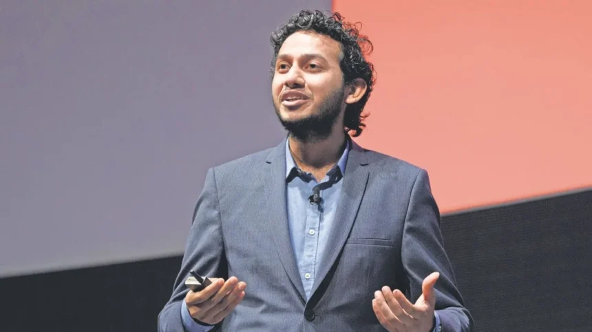 Shark Tank India के ऋतेश अग्रवाल इंटरव्यू के दौरान बात करते हुए