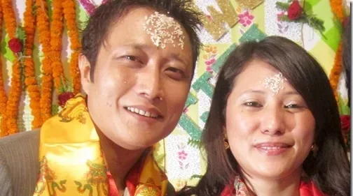 प्रशांत तमांग की पत्नी मार्था एले उनके प्राकृतिक निधन की पुष्टि करते हुए भावुक बयान देती हुईं