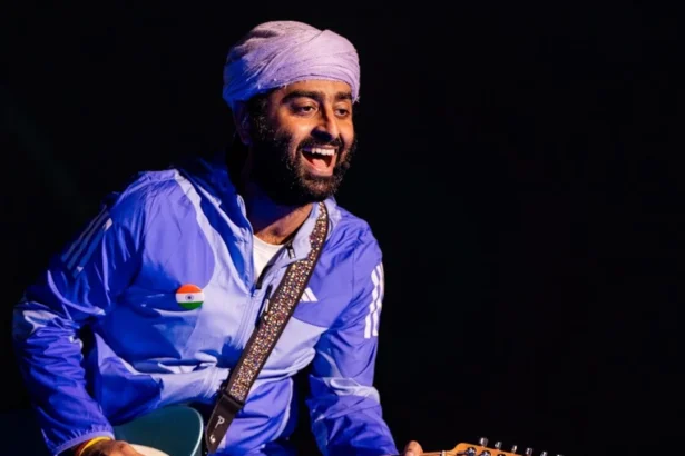 भक्ति गीत ‘ओह शिव मेरे’ रिलीज के बाद आध्यात्मिक अंदाज में नजर आते अरिजीत सिंह