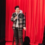 अभिनेता और कॉमेडियन एलेक्स डुओंग की तस्वीर, जिनका 42 साल की उम्र में दुर्लभ कैंसर से निधन हो गया