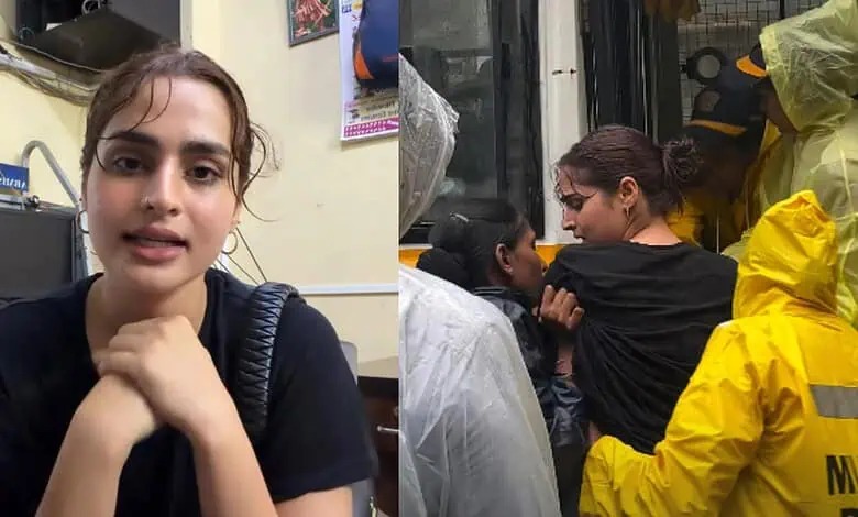 स्टूडेंट प्रोटेस्ट के दौरान वायरल वीडियो में अपनी बात रखती नजर आ रही एक्ट्रेस आयेशा खान।