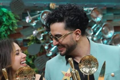 लाफ्टर शेफ्स सीजन 3 की ट्रॉफी के साथ विजेता एली गोनी और जन्नत जुबैर ग्रैंड फिनाले में खुशी मनाते हुए।