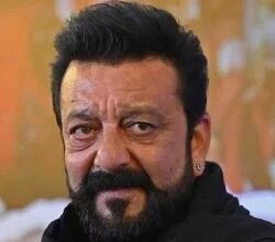 संजय दत्त जन्मदिन स्पेशल तस्वीर, बॉलीवुड अभिनेता संजय दत्त मुस्कुराते हुए