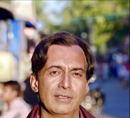 देव आनंद के बेटे सुनील आनंद की तस्वीर, बॉलीवुड अभिनेता सुनील आनंद