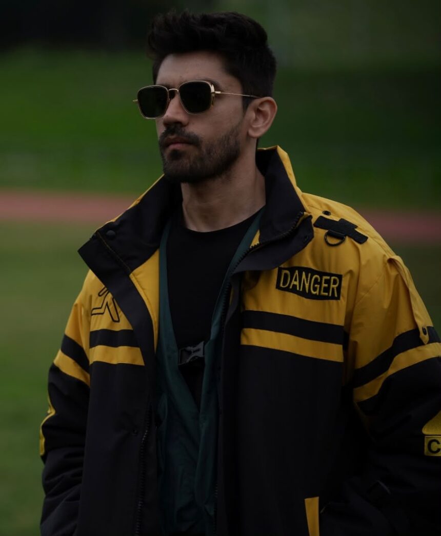 Avinash Mishra performing a daring stunt in COLORS Khatron Ke Khiladi 15.