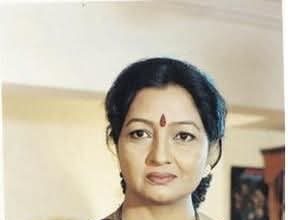TV शो के सेट पर अपनी अदाकारी से पहचान बनाने वाली अभिनेत्री Asha Singh