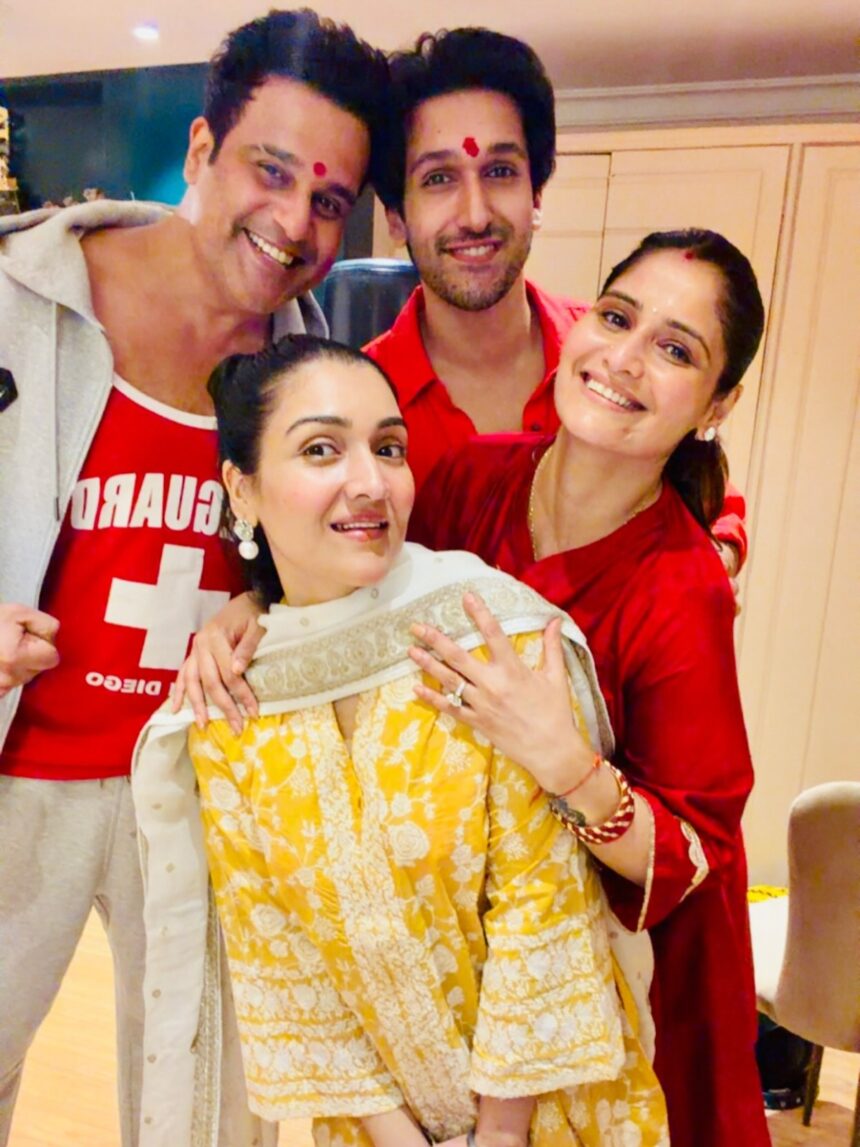 Krushna Abhishek Tina और Harshvardhan Ahuja के साथ Raksha Bandhan मनाते हुए
