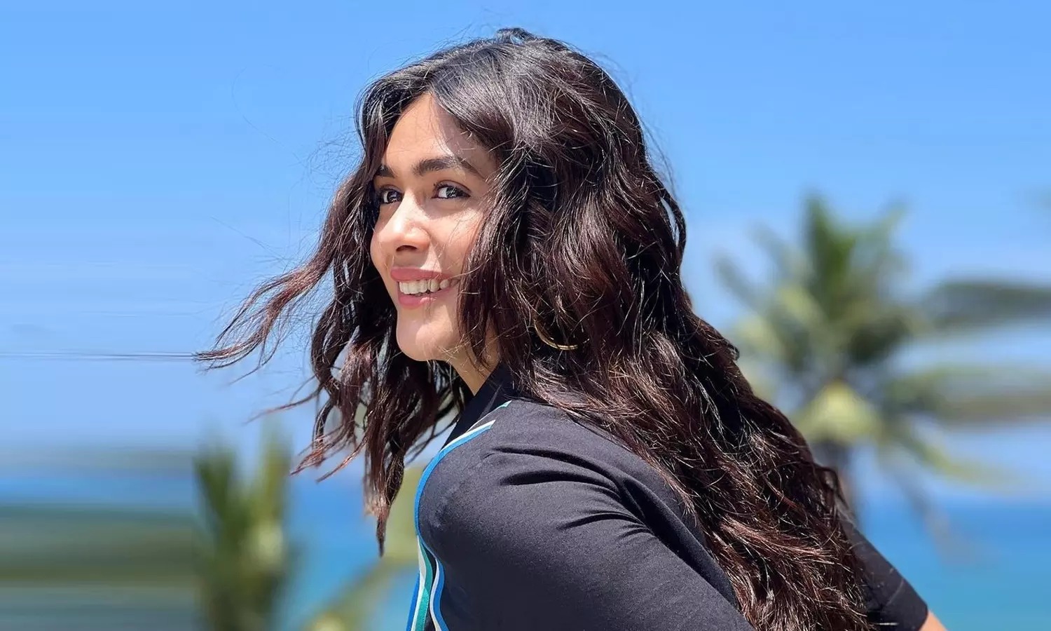 Mrunal Thakur and Yashasvi Jaiswal dating rumours social media post response.