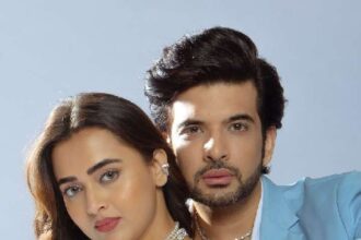 Playground Season 5 के set पर Tejasswi Prakash और Elvish Yadav की बहस के बाद Karan Kundrra का cryptic expression