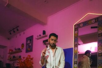 Zaid Darbar Dongri Jail में बच्चों को Dance सिखाते हुए