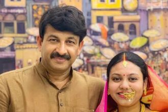 मनोज तिवारी और सुरभि तिवारी धम्माल विद पति पत्नी और पंगा में