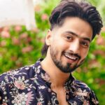 Mr Faisu और Tanya के नाम वाला वायरल Wedding Card