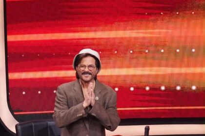 Anil Kapoor अपने 39 साल पुराने Mr. India लुक में India Ke Top 1% के खास एपिसोड में नजर आएंगे।